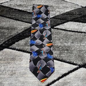 VINTAGE AMERICAN SPORTS FISHING LURES FISH THEMED BLACK & GRAY NECK TIE